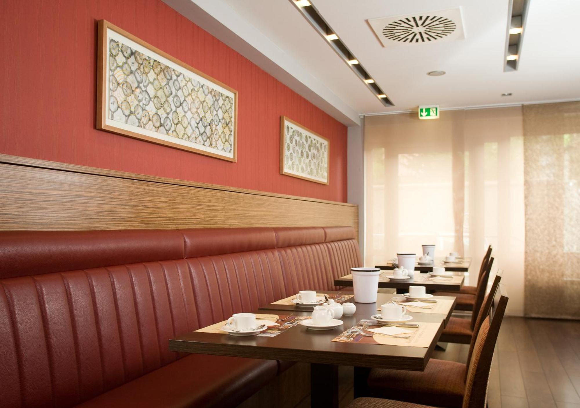 Mercure Hotel Koeln Belfortstrasse Екстериор снимка